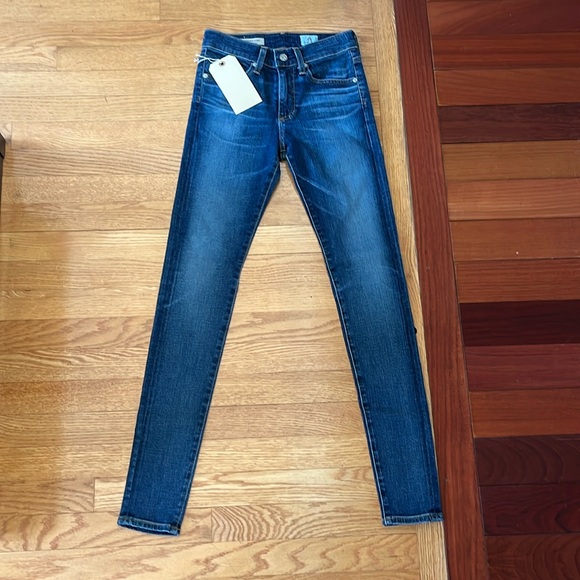 Ag Adriano Goldschmied Denim - AG brand. Medium Wash Skinny Jeans - AG - Size 24R